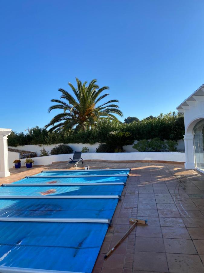 Entiere Piscine Et Cuisine D'ete A Pinosol * Javea