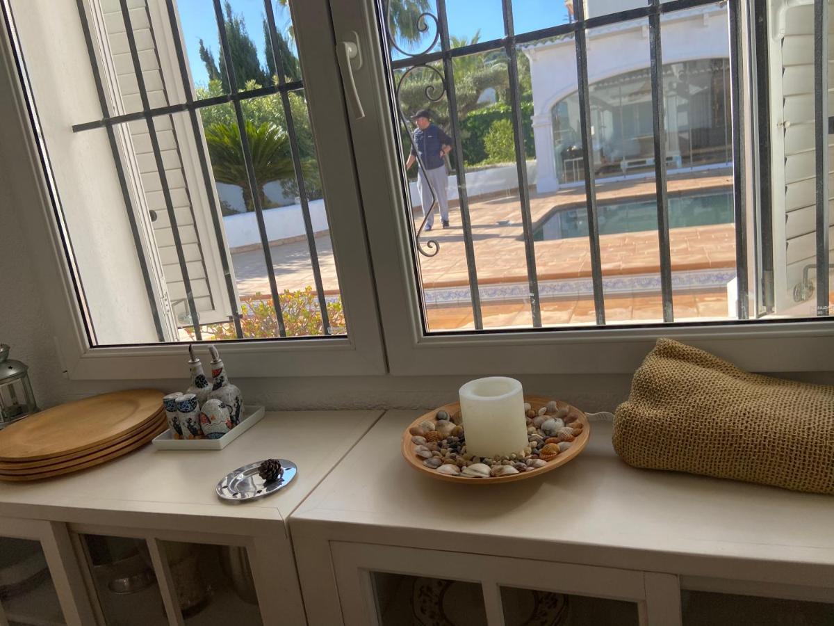 Entiere Piscine Et Cuisine D'ete A Pinosol Javea