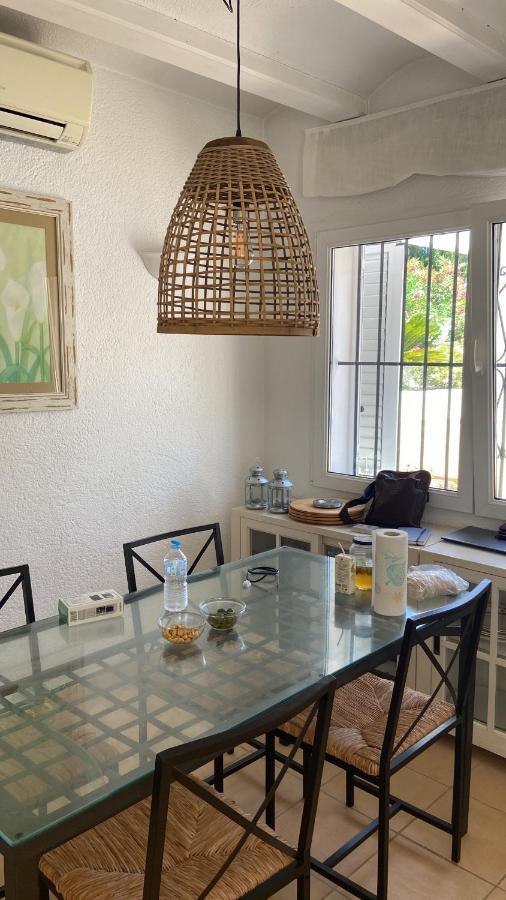 Villa Entiere Piscine Et Cuisine D'ete A Pinosol