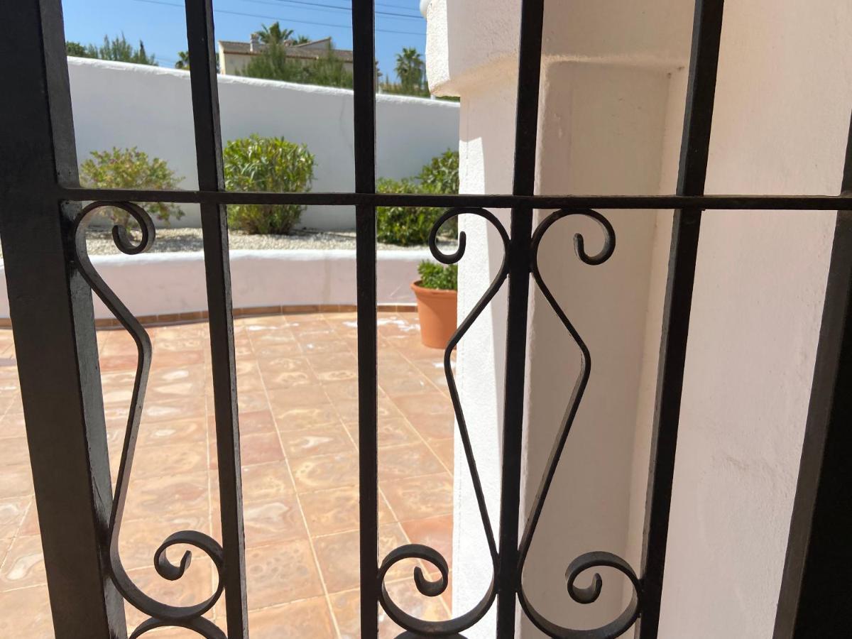 Entiere Piscine Et Cuisine D'ete A Pinosol Villa *