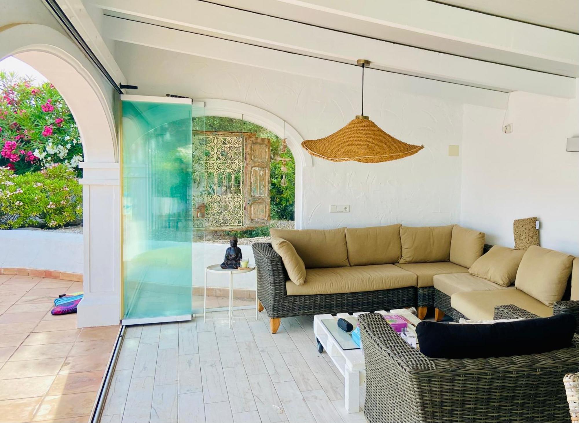 Entiere Piscine Et Cuisine D'ete A Pinosol Villa *